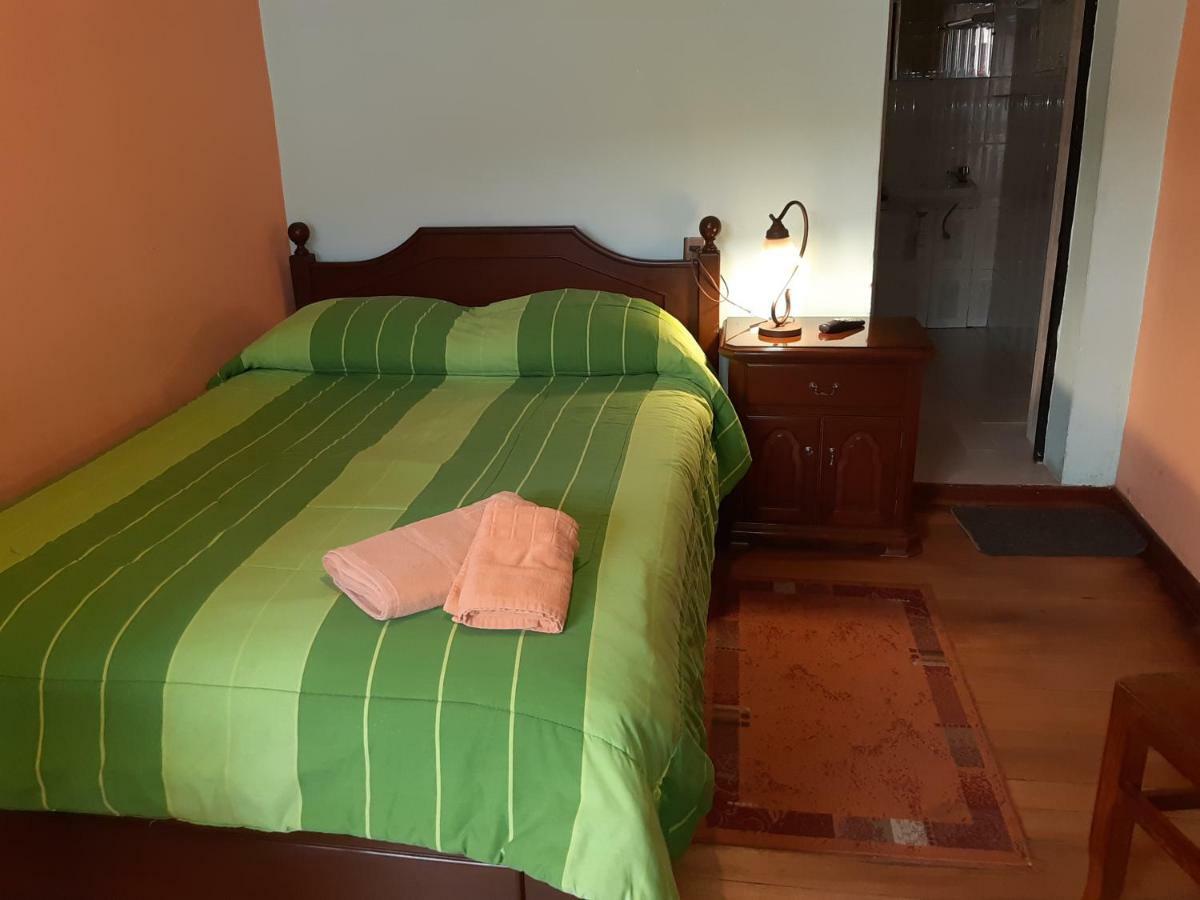 Momema Inn لاباز المظهر الخارجي الصورة