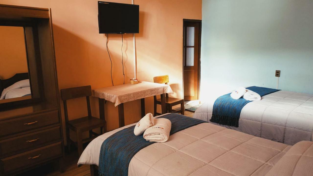 Momema Inn لاباز المظهر الخارجي الصورة