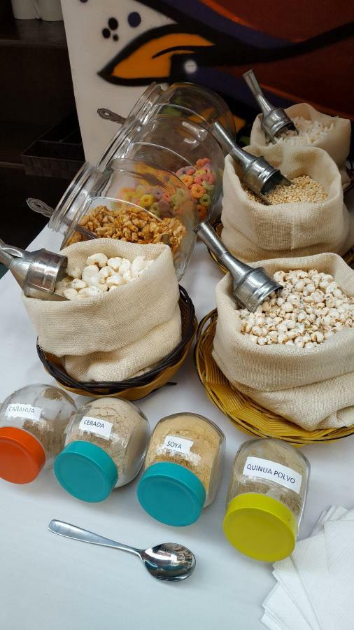 Momema Inn لاباز المظهر الخارجي الصورة